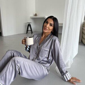 ✨ Luxury Satin Pajama Set – Soft, Stylish & Simply Irresistible ✨S - XL